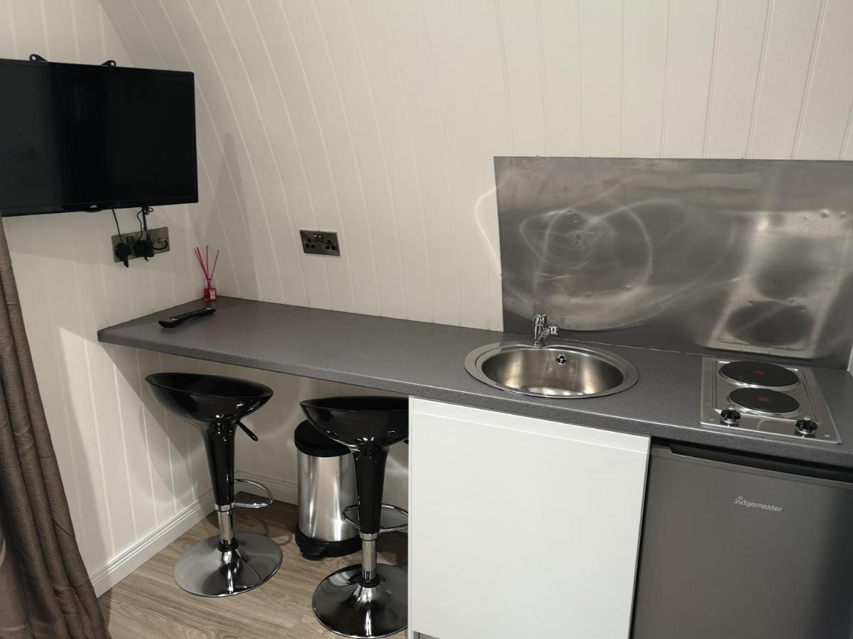 The Pod-Hot Tub-Woodland Lodges-St Clears-Carmarthen Luaran gambar