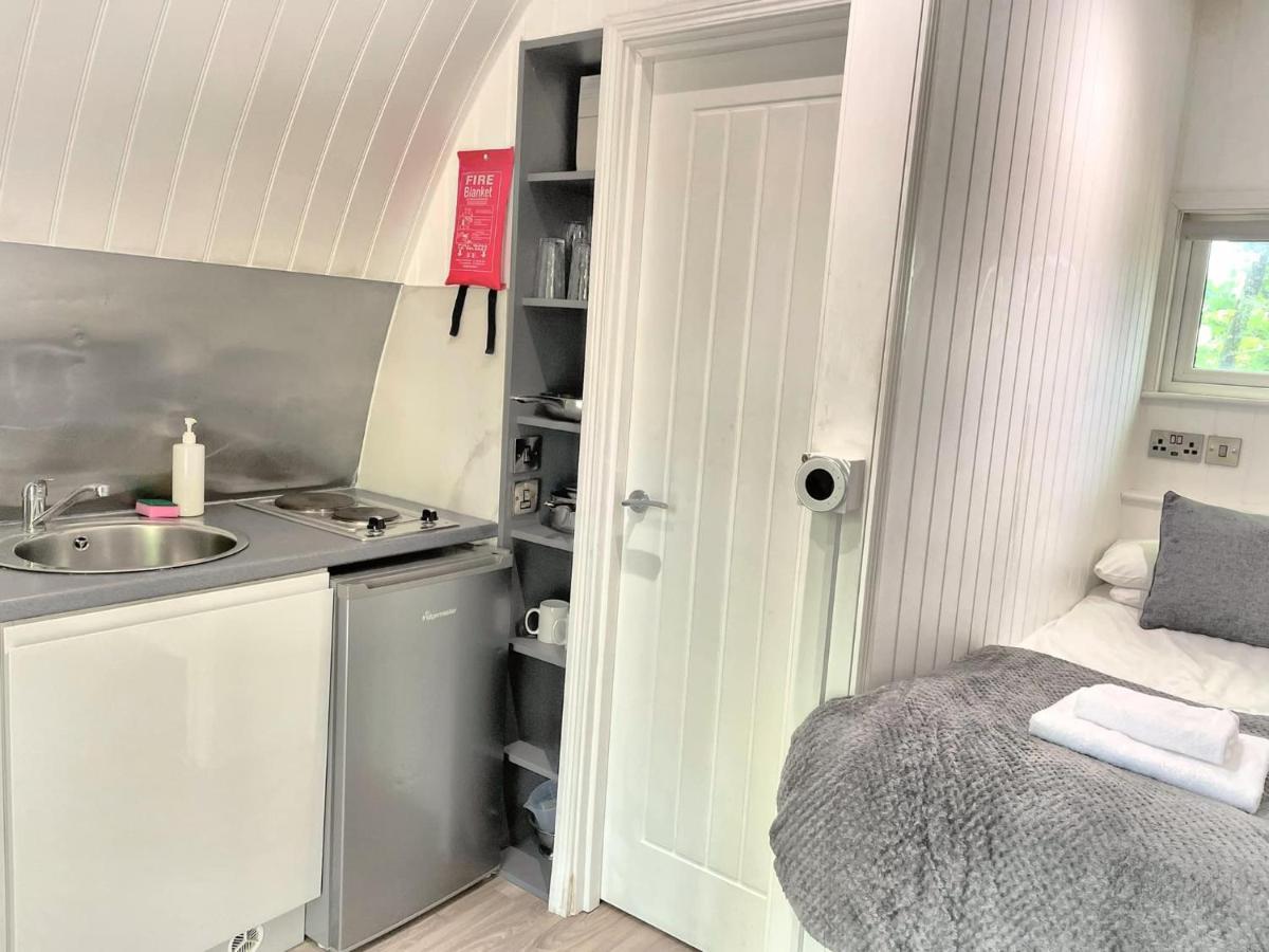 The Pod-Hot Tub-Woodland Lodges-St Clears-Carmarthen Luaran gambar